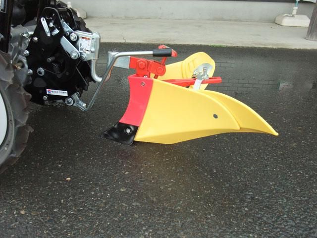 サラダFF3000・FFV300・FF500用ニューイエロー培土器 品番11012