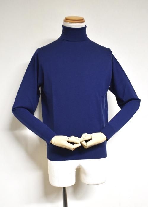 JOHN SMEDLEY】「LEVINE」30Gメリノウールタートルネックニット