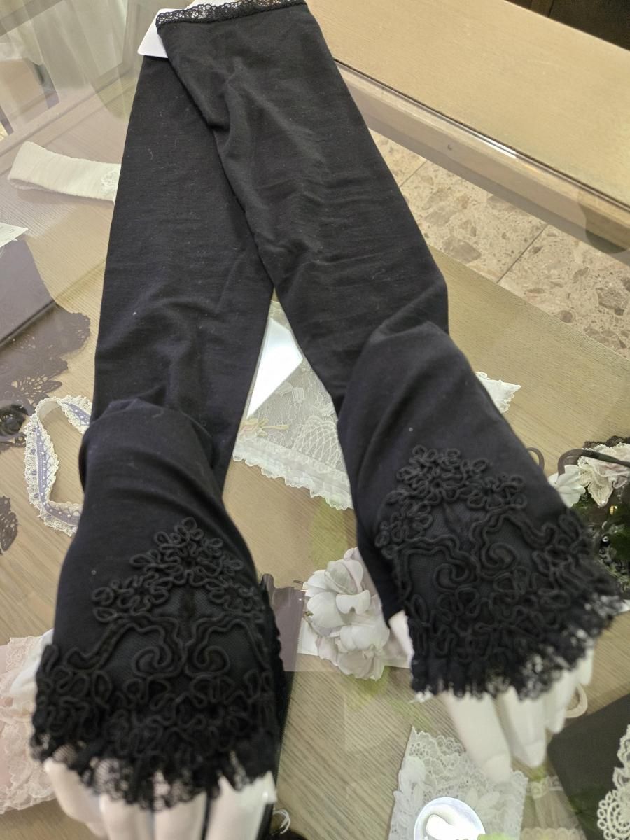 さえら・ヒスクローネ - さえら＆ベルパーチショップ Humpty Dumpty