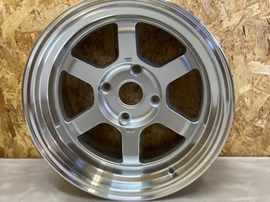 新品】深リム8J±0☆V37T定番6本スポーク☆15インチ4穴PCD114.3☆超