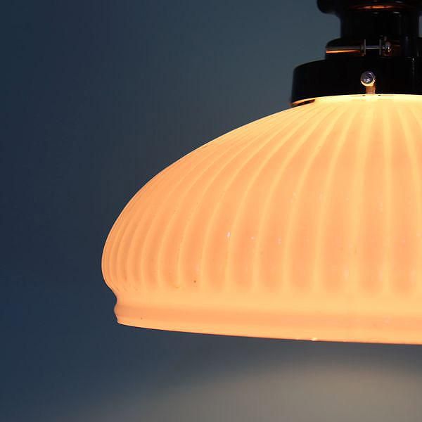 大正・昭和 電笠 電傘 ランプシェード 乳白 照明 レトロガラス 和電笠