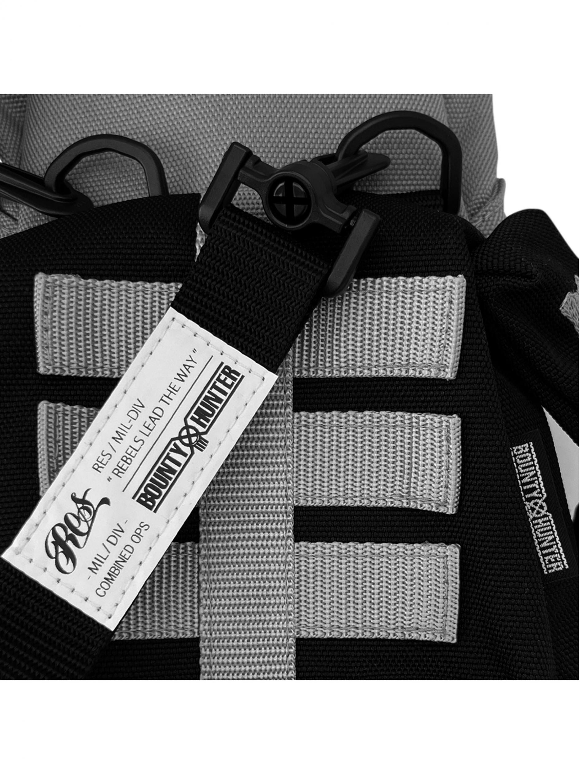 BxH SKULL-KUN Pouch BLACK/GRAY - ReVoLuTioN