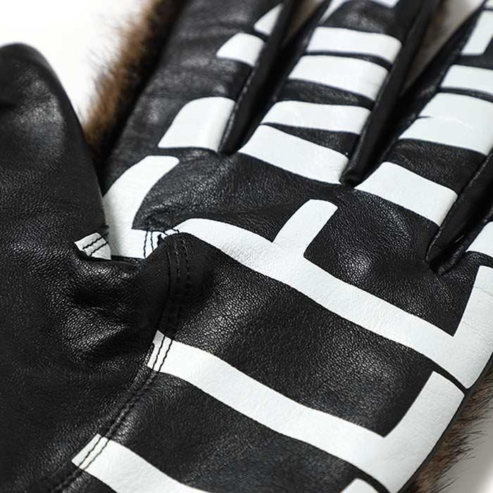 CHALLENGER/BOA GLOVE | 手の甲部分はボア。手の平部分は羊革を使用