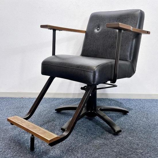 完売【中古】タカラベルモント セット椅子『Vintage alt a1202