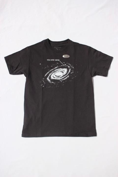 Cotton Expressions/YOU ARE HERE Tシャツ