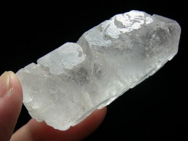 アイスクリスタル C面、セルフヒールドにトライゴーニック、微細な