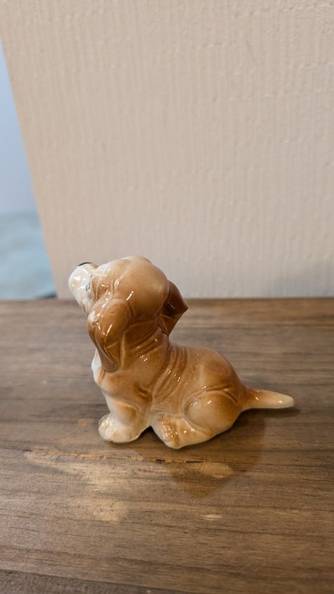 ヴィンテージオランダ製 可愛いビーグル犬陶器フィギュア