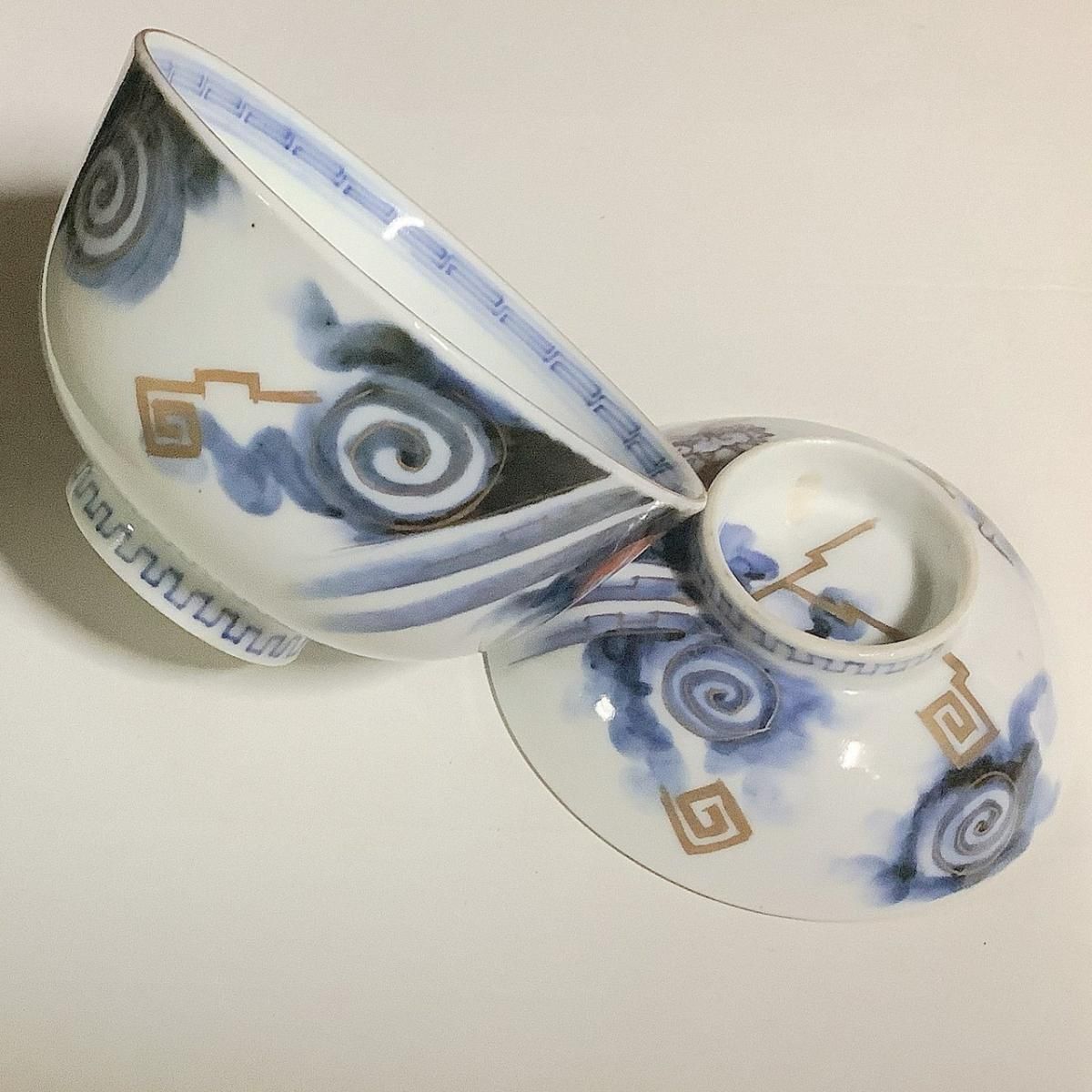 明治時代頃の龍蓋付茶碗 青赤金彩