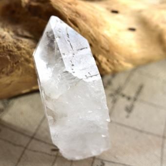 ヒマラヤ水晶クラスター ピンククォーツ インド・マニハール産 107g