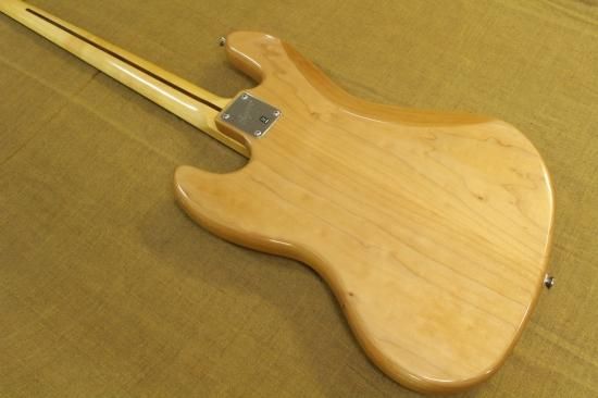 Squier by fender Vintage Modified Jazz Bass 70's model MOD