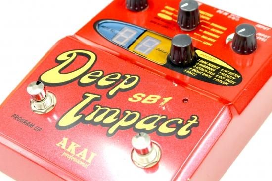 AKAI Deep Impact SB-1 - Geek IN Box