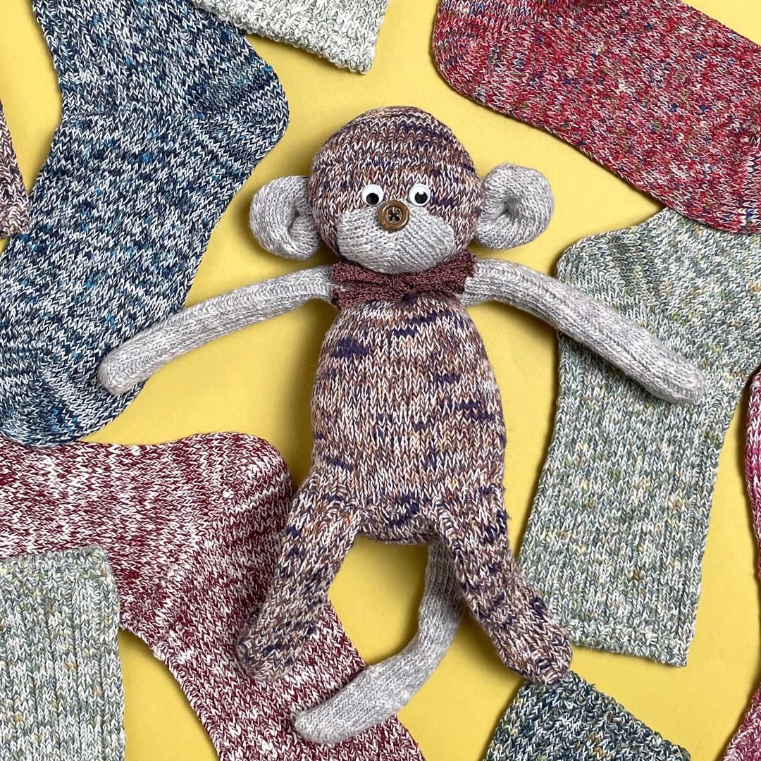 SOUKI MONKEY KIT | 環境に優しいぬいぐるみ - 【奈良の靴下】 - SOUKI