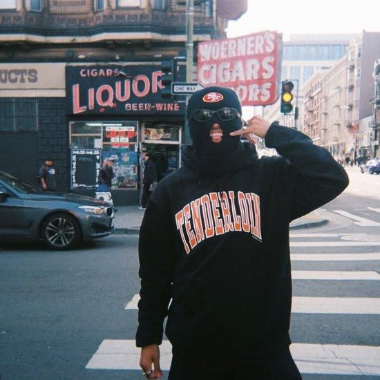 BIG TENDERLOIN ARCH HOODIE - CACTUS CLUBは、アメリカンカルチャーを