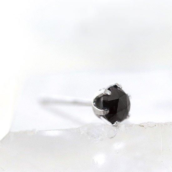女性へのプレゼント Pt900 ブラックダイヤモンド ピアス (片耳
