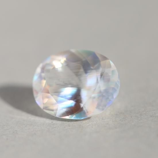 マダガスカル産レインボームーンストーン1.62ct - IRODORI STONE