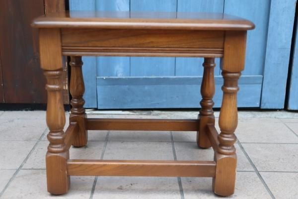 値下げ◇イギリスercol(アーコール)社のエルム無垢材を使用したサイド