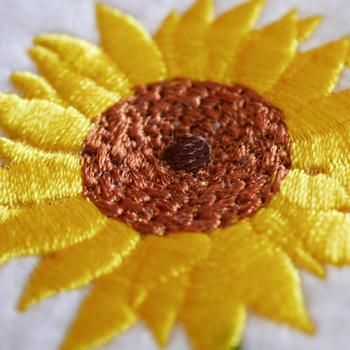 ワンコイン・デザインPack101（ひまわり 3種類）刺繍データ