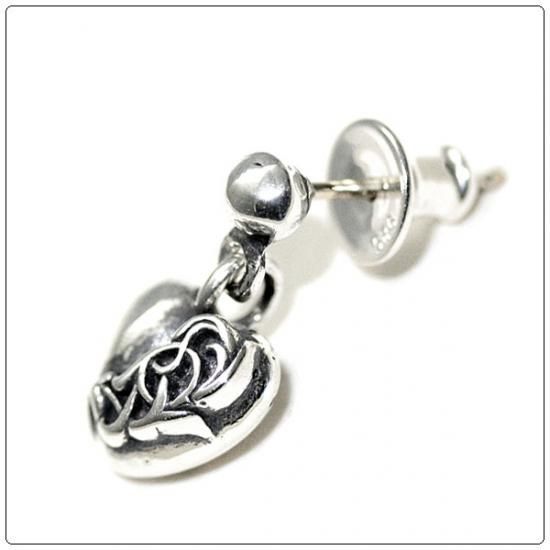 クロムハーツ（Chrome Hearts）ピアス ドロップ ハート 【クロム
