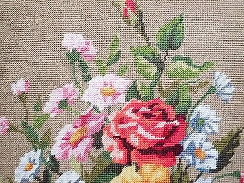 リボン彫刻フレーム 薔薇刺繍額 - 薔薇と天使のアンティーク