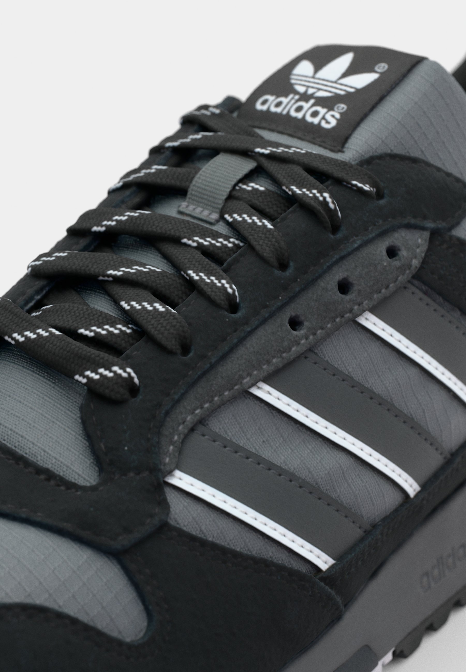 adidas Originals ZX 600 UNISEX - Sneaker low - core black/grey