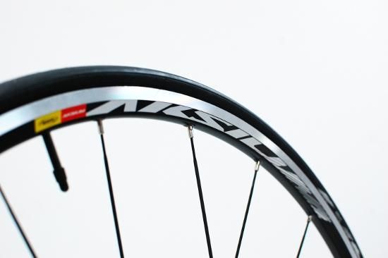 Mavic Aksium S マビック アクシウム S 2014 White WTS ED11