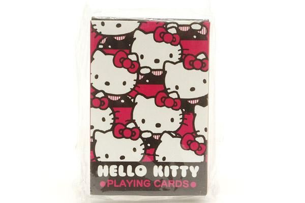 Hello Kitty ハローキティ いちご新聞 トランプ 2011年 8月 523号 付録