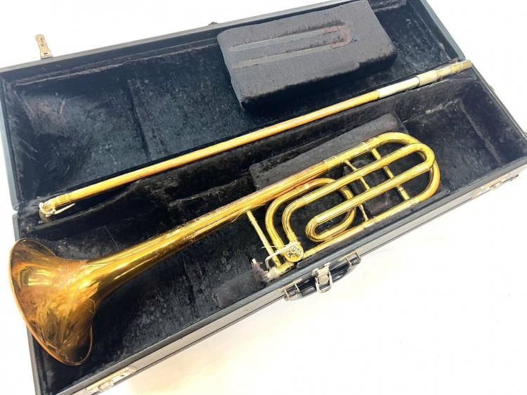 中古】 コーン テナーバストロンボーン 88H【西巣鴨】 - 服部管楽器