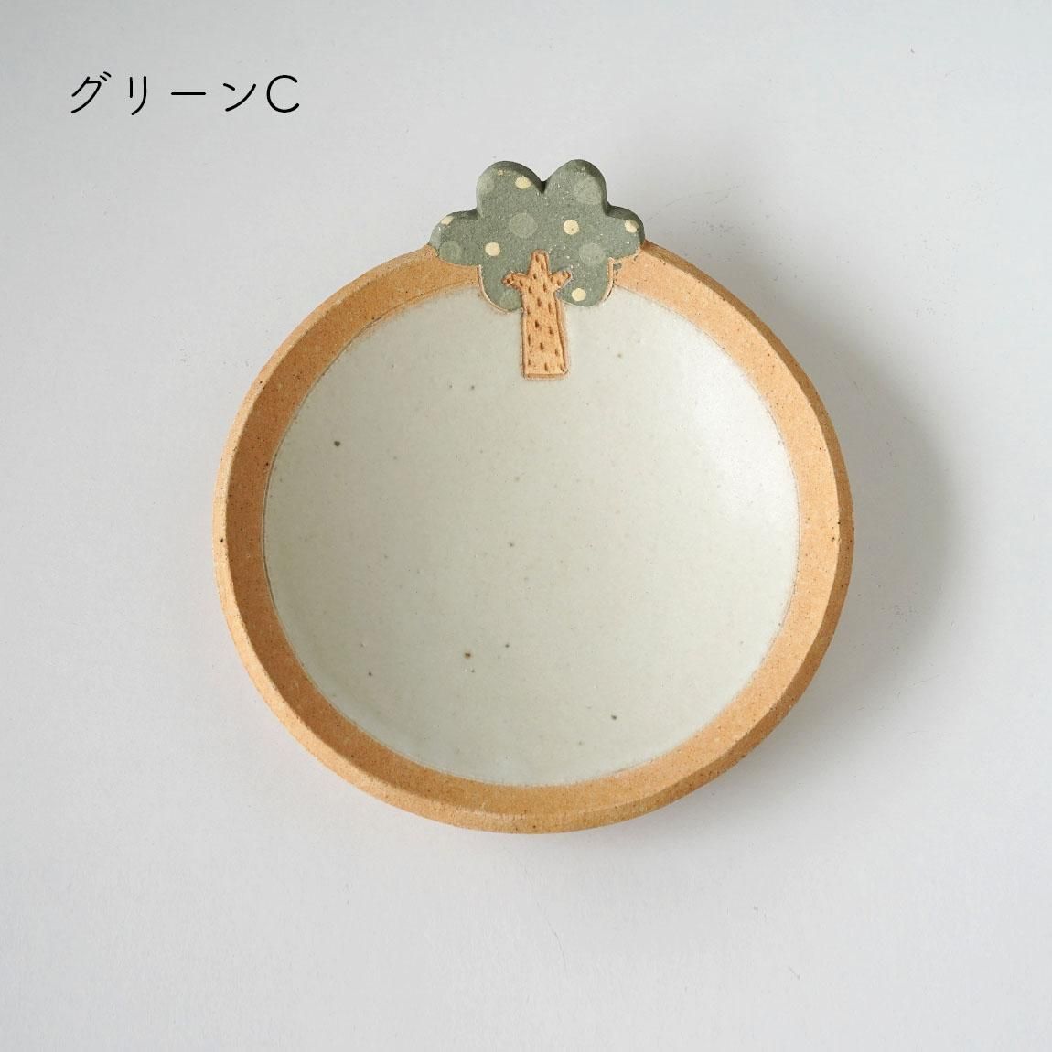 長田恵 | Anchor Bridge