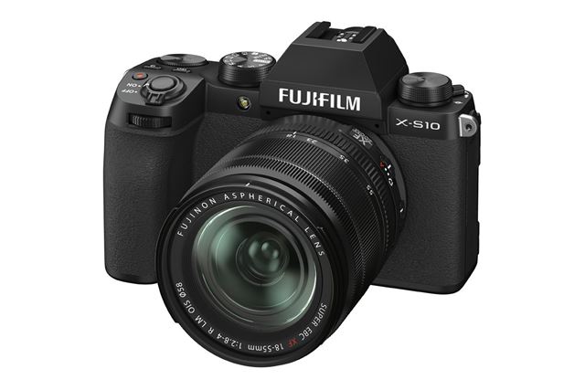 FUJIFILM X-S10 ダブルズームレンズキット➕xc35 ヨドバシ.com - 富士