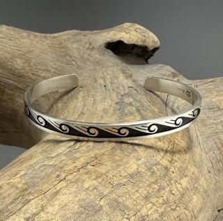 Navajo Russell Sam Number Eight Turquoise Thunderbird Cuff
