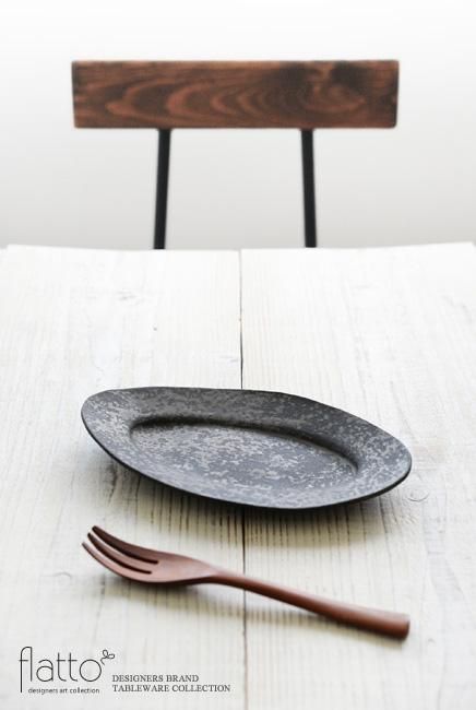 安福由美子｜錆オーバルリム皿｜作家のうつわ通販｜和食器セレクト
