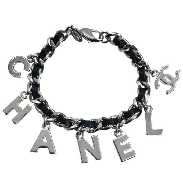 CHANEL シャネル シルバー 黒 レザーチェーン アルファベットチャーム