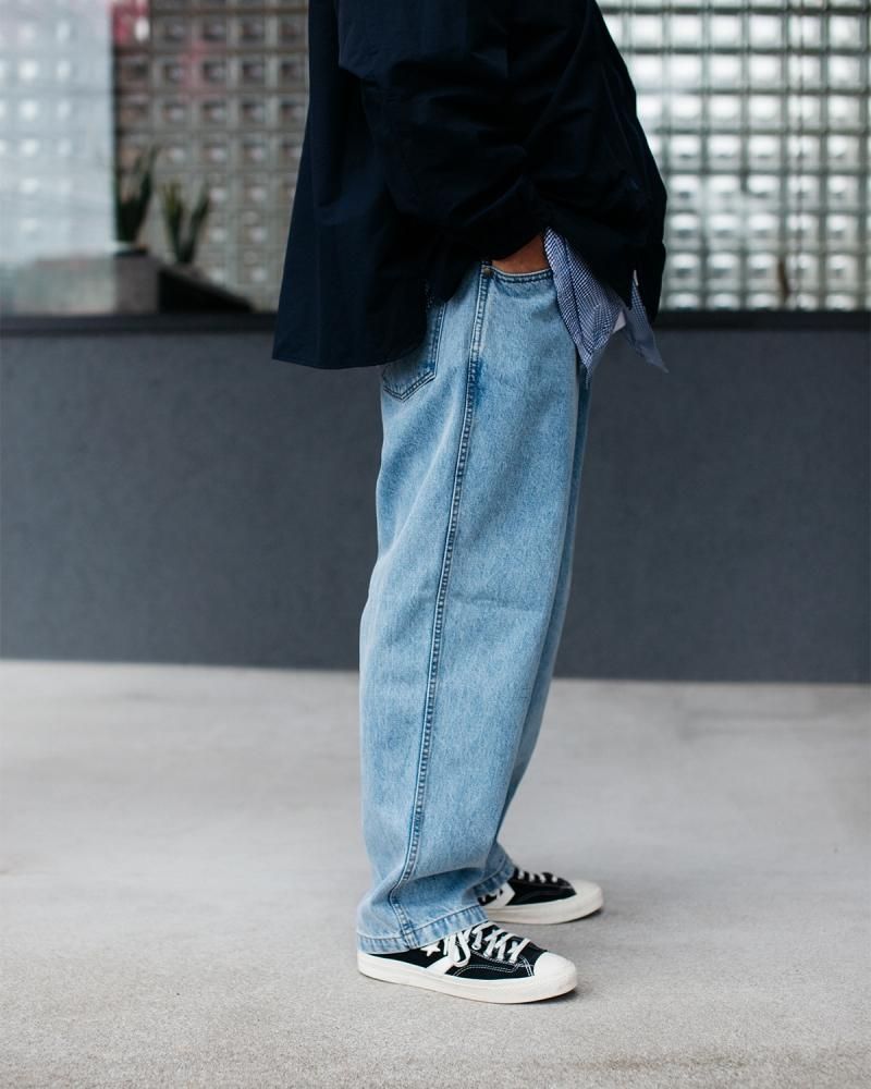 COMFORTABLE REASON 「Fade Denim Slacks - デニムパンツ」 - BUNTEN