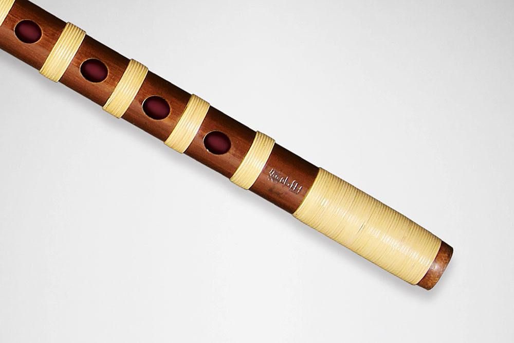 獅子田 竹峰 燻煙 彫込 総巻 - 獅子田流 篠笛「大塚竹管楽器」