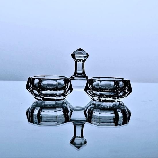 輝くオールドバカラ クリスタルカットの調味料入れ【1916年カタログ