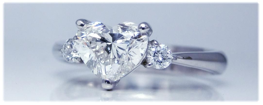 Pt900 ハートシェイプダイヤモンドリング D 1.02ct D 0.12ct