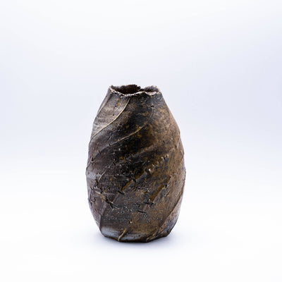 Kazuya “Kaz” Ishida: A Breakdancing Potter in Bizen Rhythmically