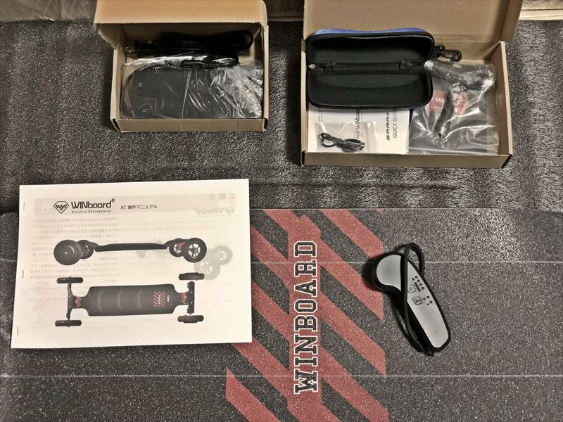 サス搭載の本格オフロード対応電動スケボーが安い！WINboard Spark X