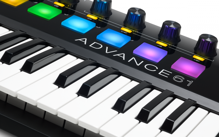 USB MIDI キーボード・コントローラー AKAI 「Advance Keyboard Series
