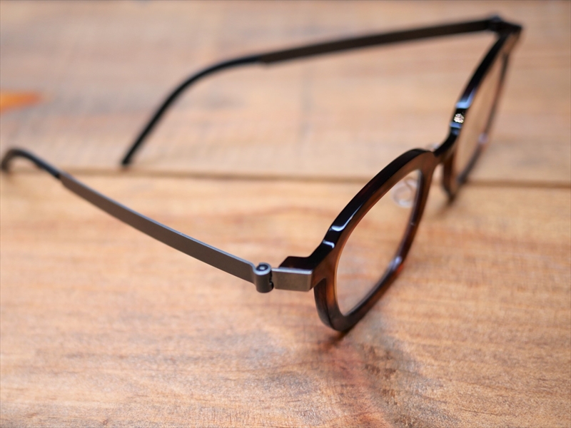 Lindberg（リンドバーグ）】シリーズによる構造や素材から感じられる
