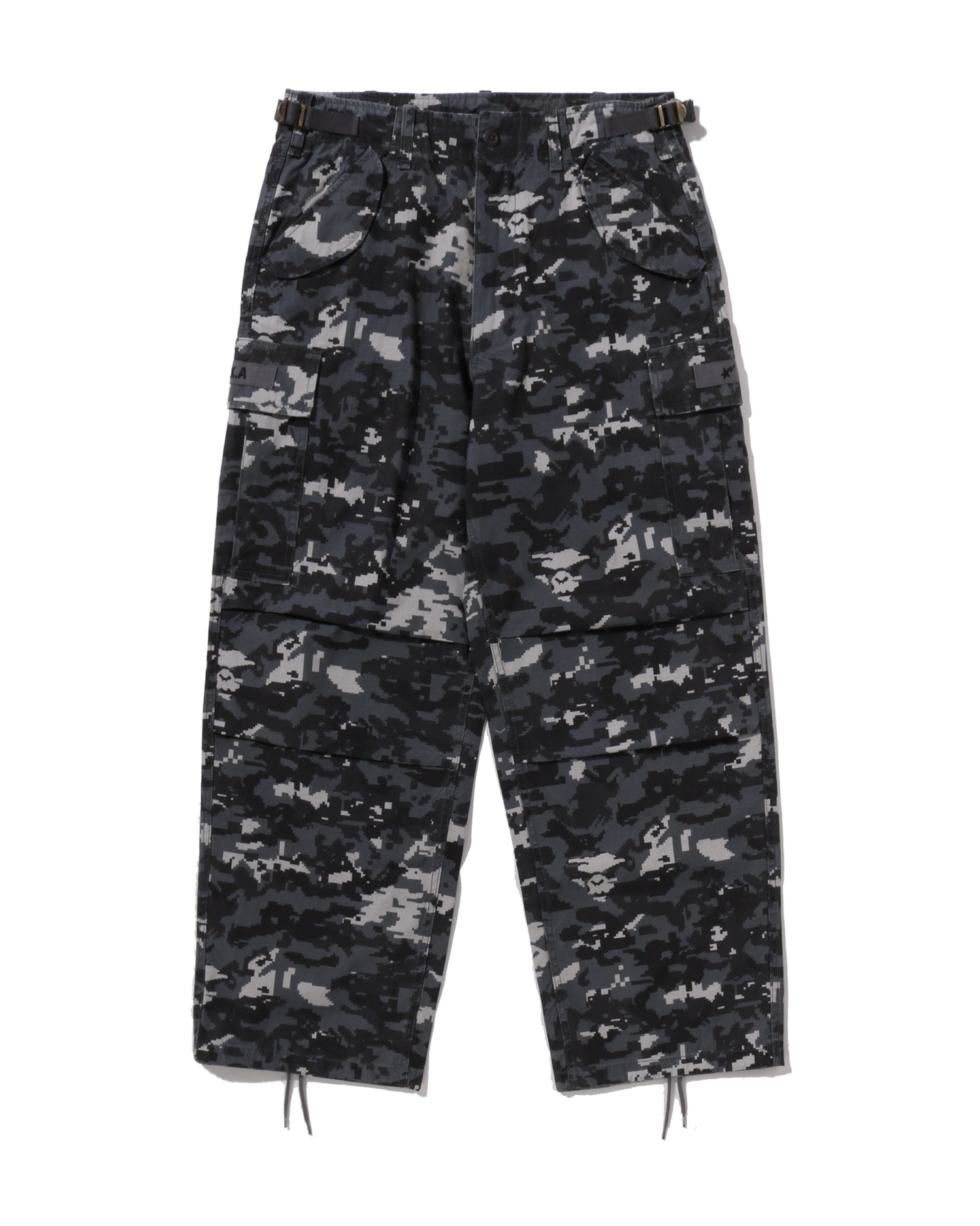 A BATHING APE® Multi Pixel Camo M-65 Cargo Pants | Bape official