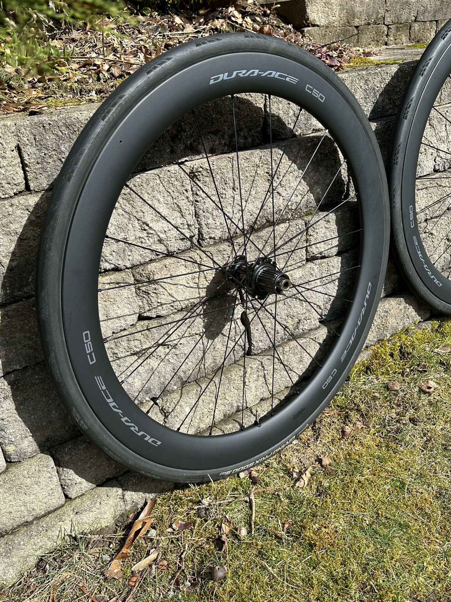 SHIMANO DURA-ACE C50 – A RACE-FOCUSED ALL-AROUND – In The Know Cycling