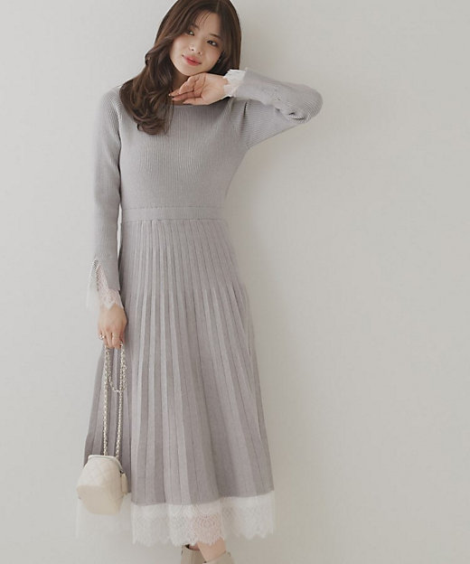優雅なレディワンピース】袖裾レースデザインニットワンピース