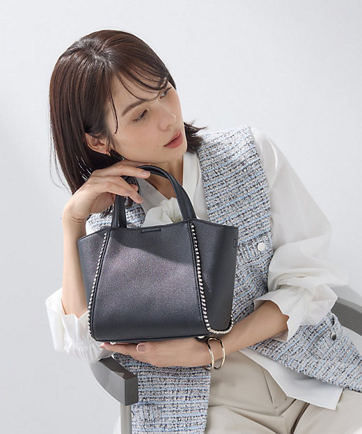 ミドルサイズ／合成皮革／ショルダー付】スタッズ風メタルバッグ