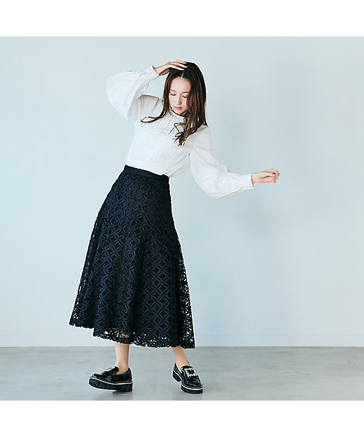 フラワー立体刺繍スカート（83041602） | Rose Tiara (Women