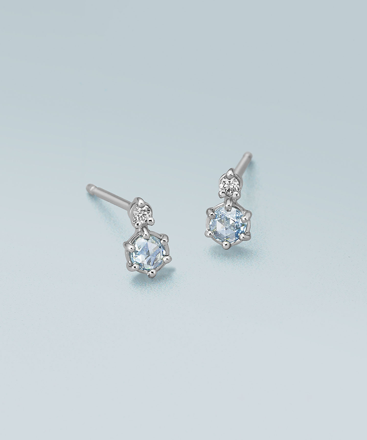 プラチナピアス 112543155004 | 4℃ (Women)/ヨンドシー