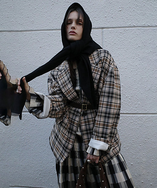 YAK KNIT TRIANGULAR STOLE 19136ー