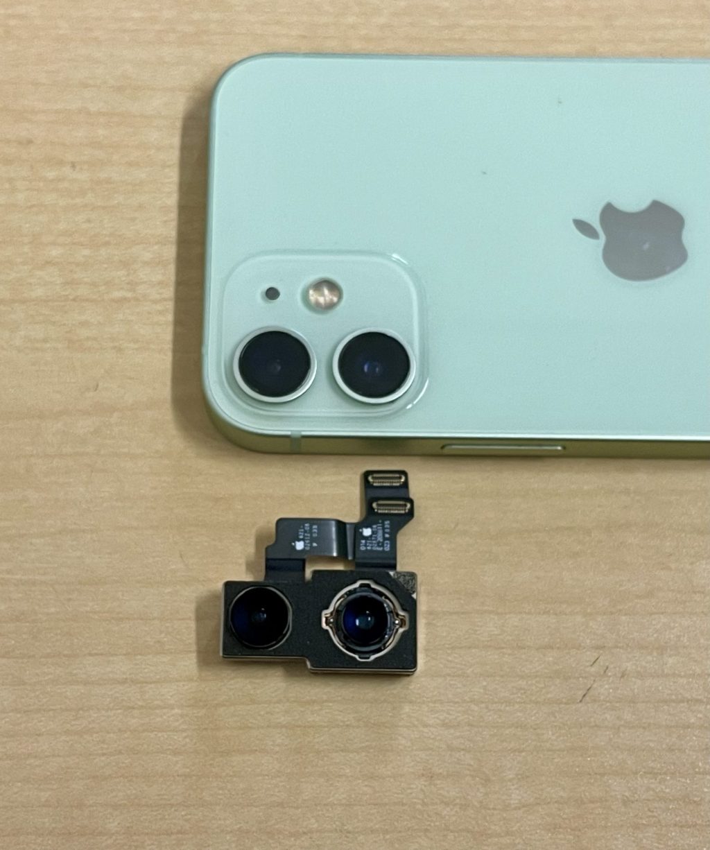iPhone 12 mini アウトカメラ交換修理｜iPhone修理スマホ修理堂