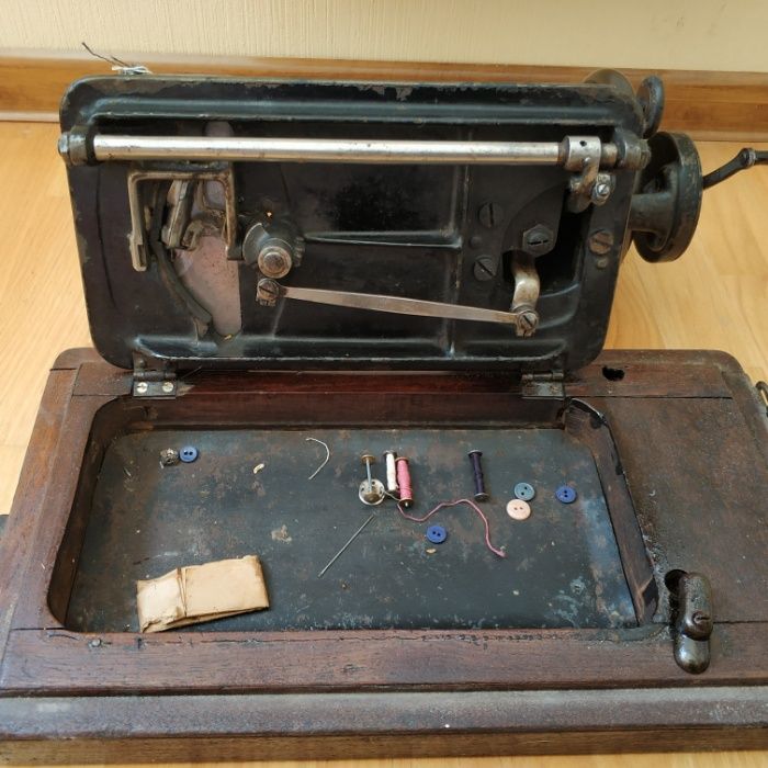 Зінгер настільна швейна машина Singer 1886 року: 9 900 грн