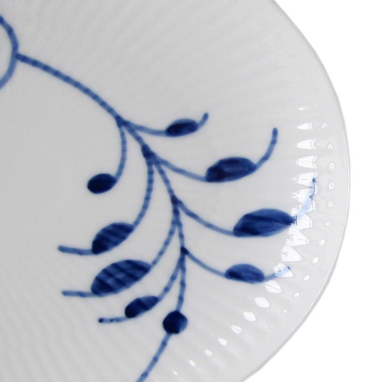 ROYAL COPENHAGEN（ロイヤルコペンハーゲン） ブルーフルーテッド メガ